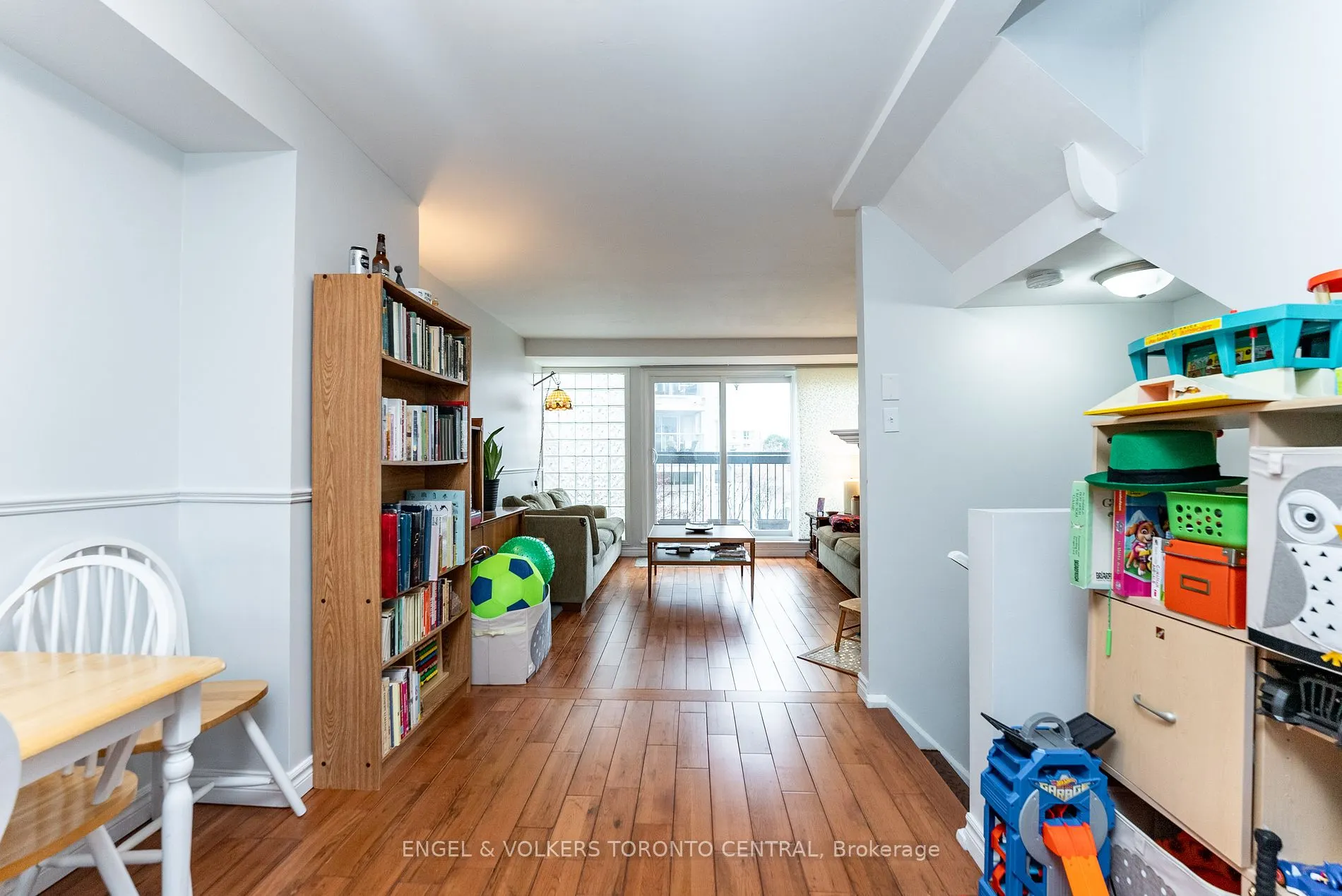 6 Cumberland Lane, #3