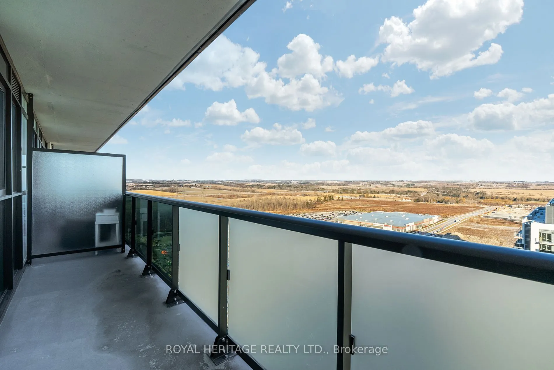 2550 Simcoe St N, #2509