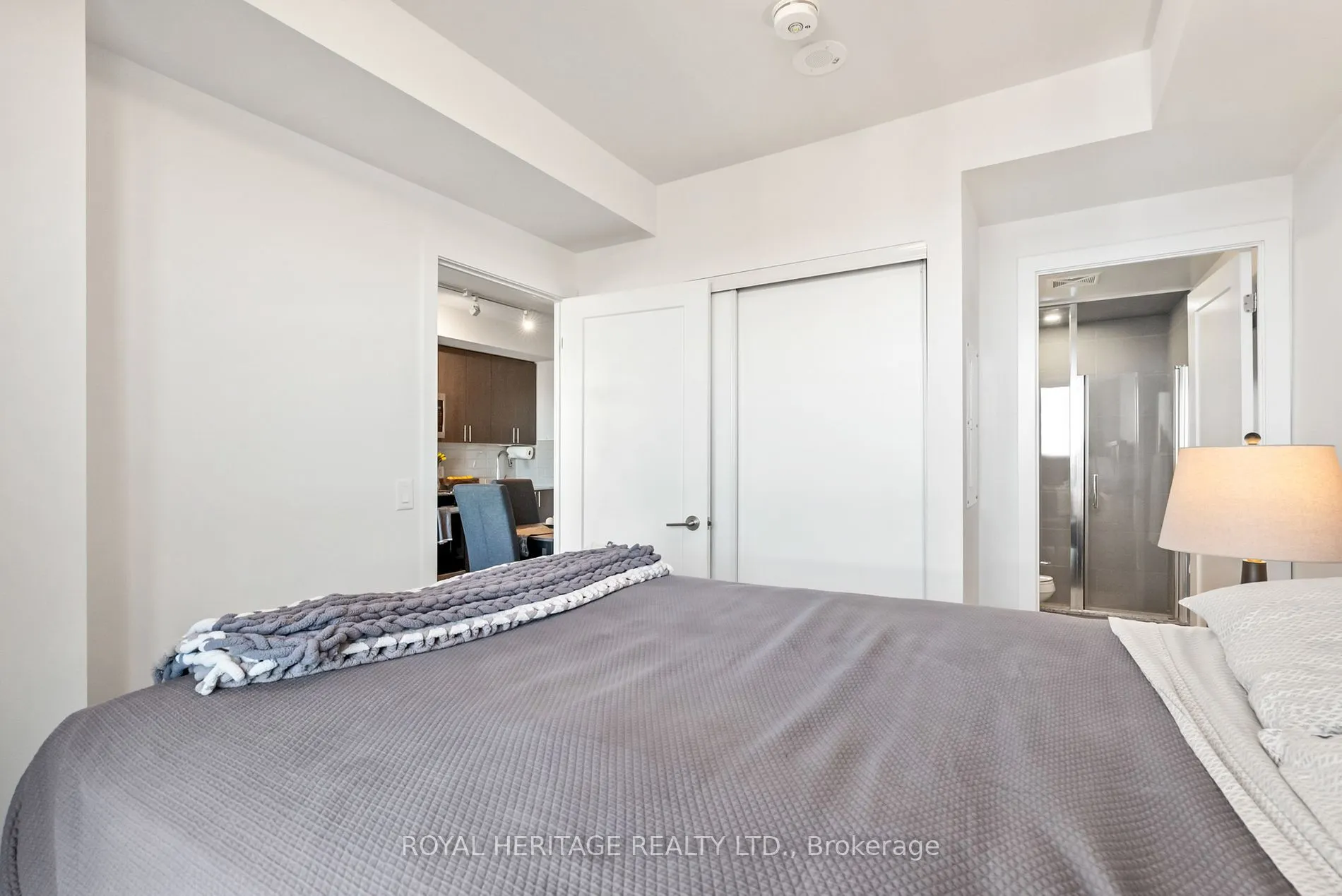 2550 Simcoe St N, #2509