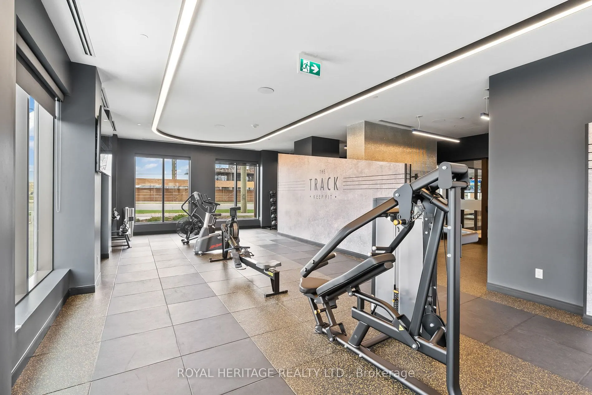 2550 Simcoe St N, #2509