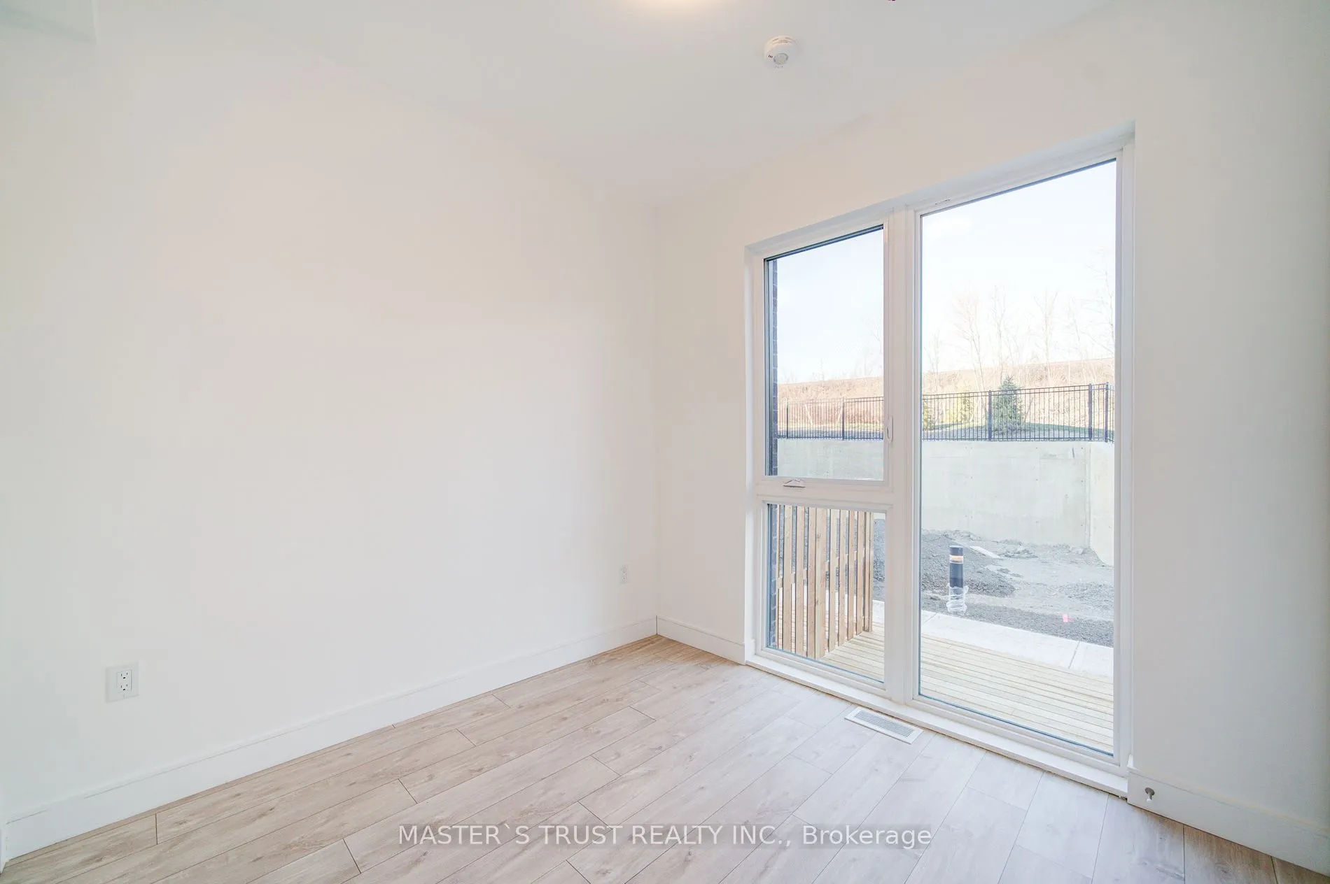 176 Clonmore Dr, #20