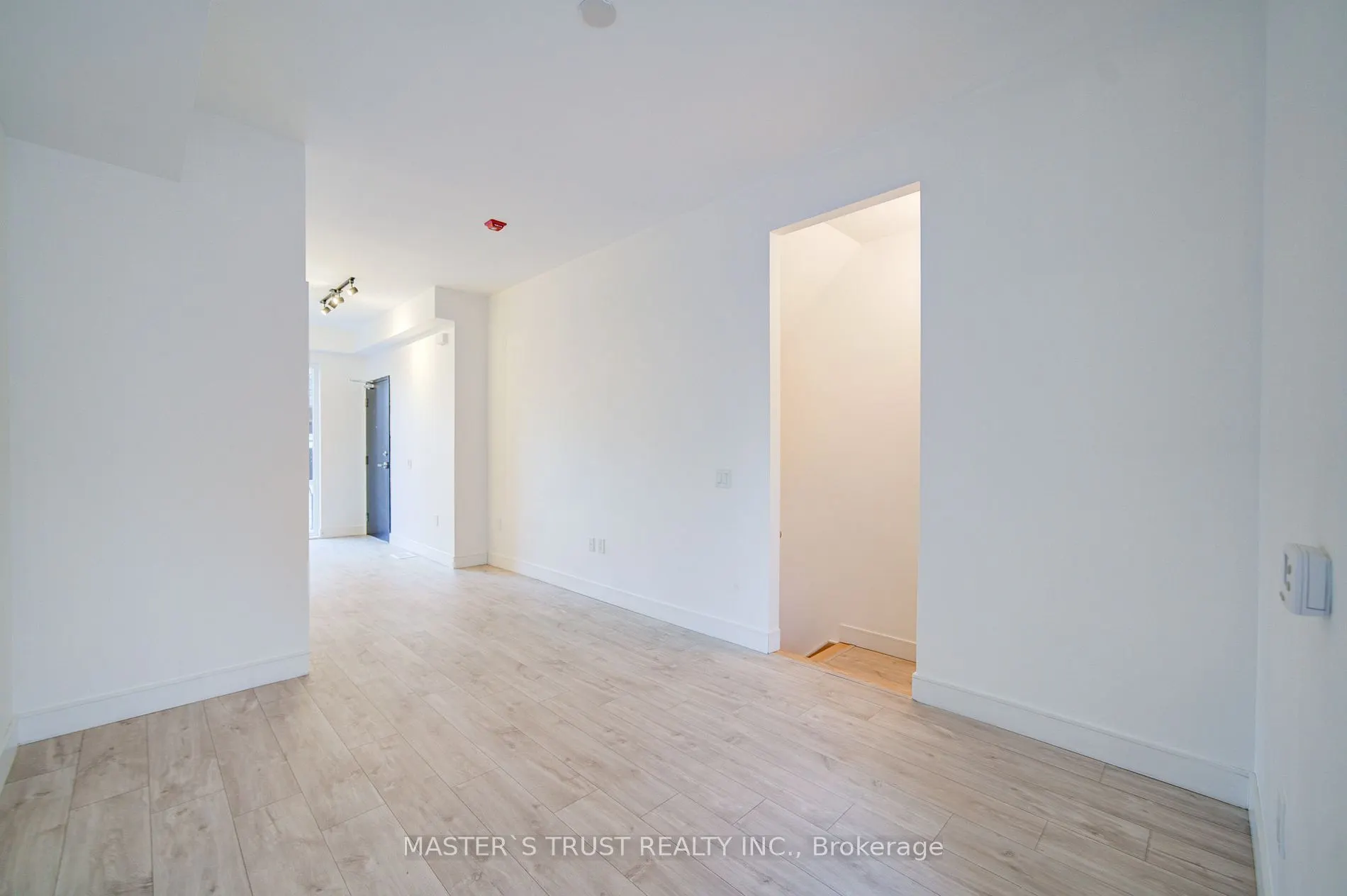 176 Clonmore Dr, #20