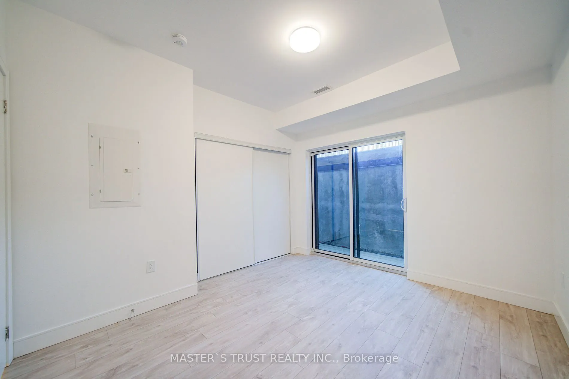 176 Clonmore Dr, #20