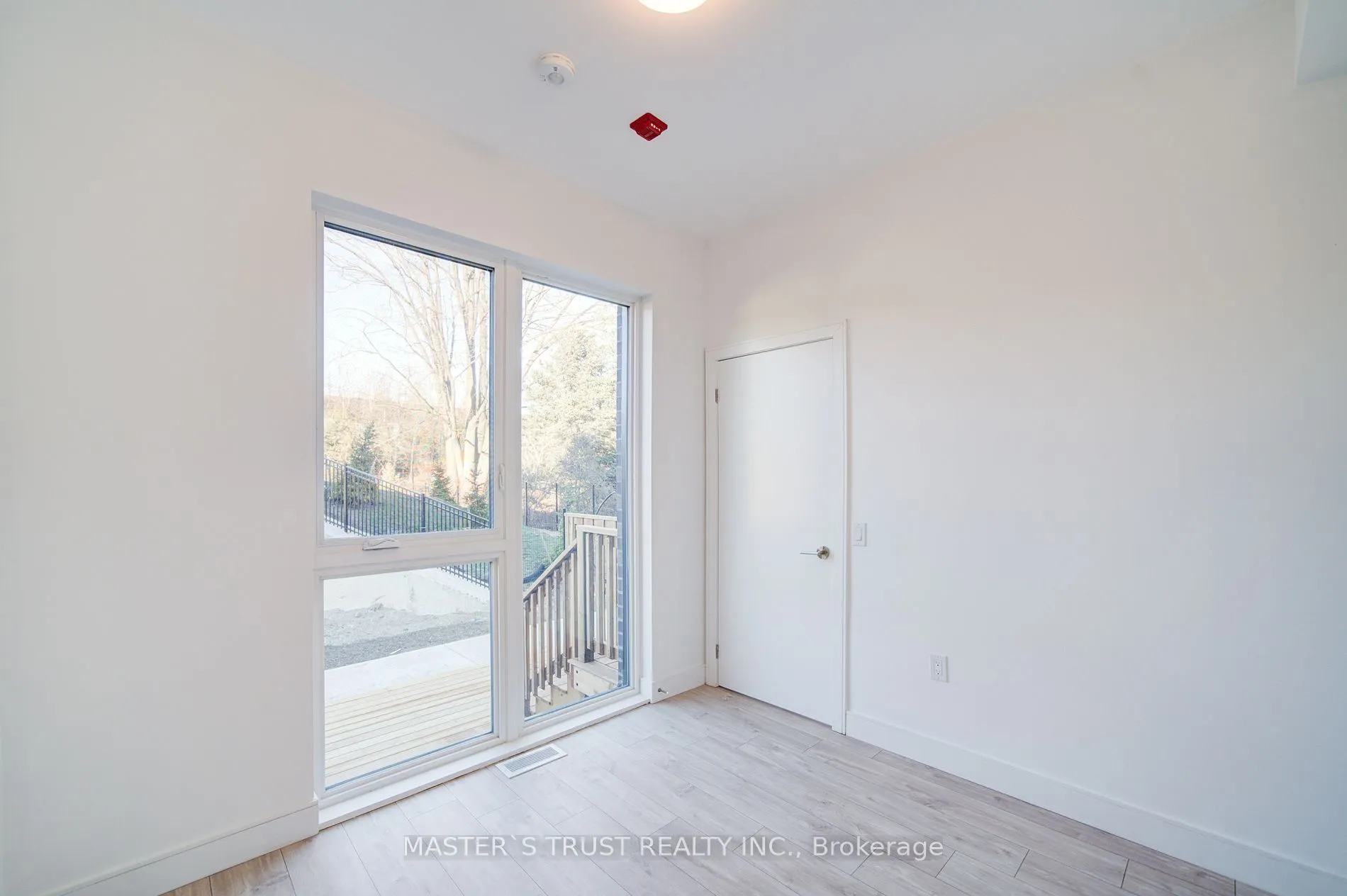176 Clonmore Dr, #20