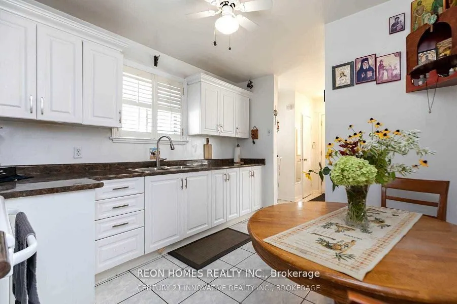 34 Citadel Dr, #(Main)