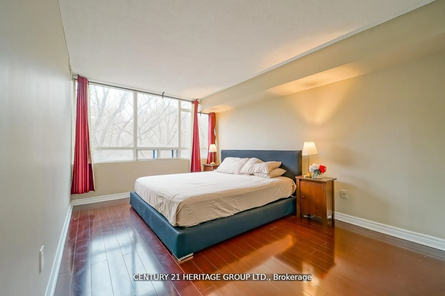 3050 Ellesmere Rd, #311