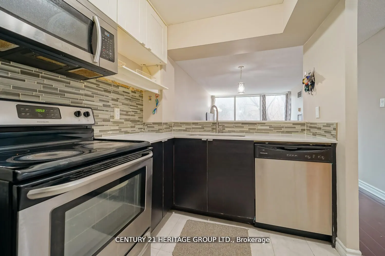 3050 Ellesmere Rd, #311