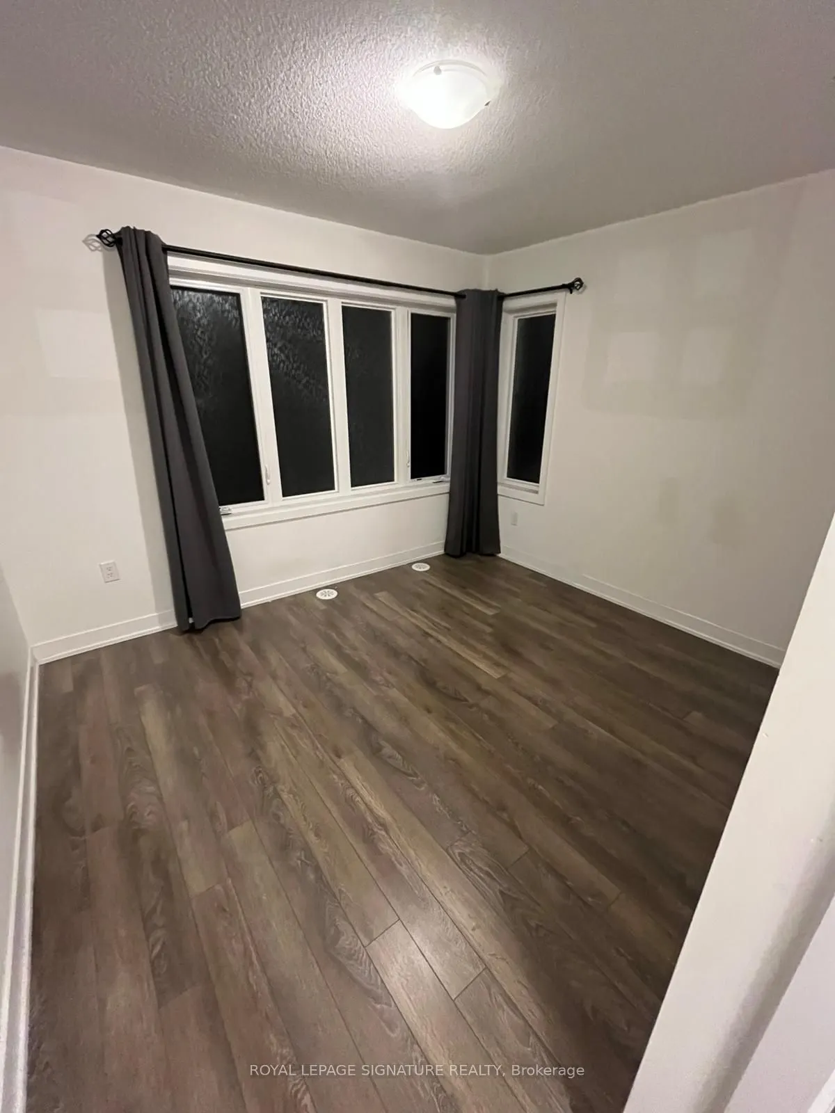 19 Donald Fleming Way