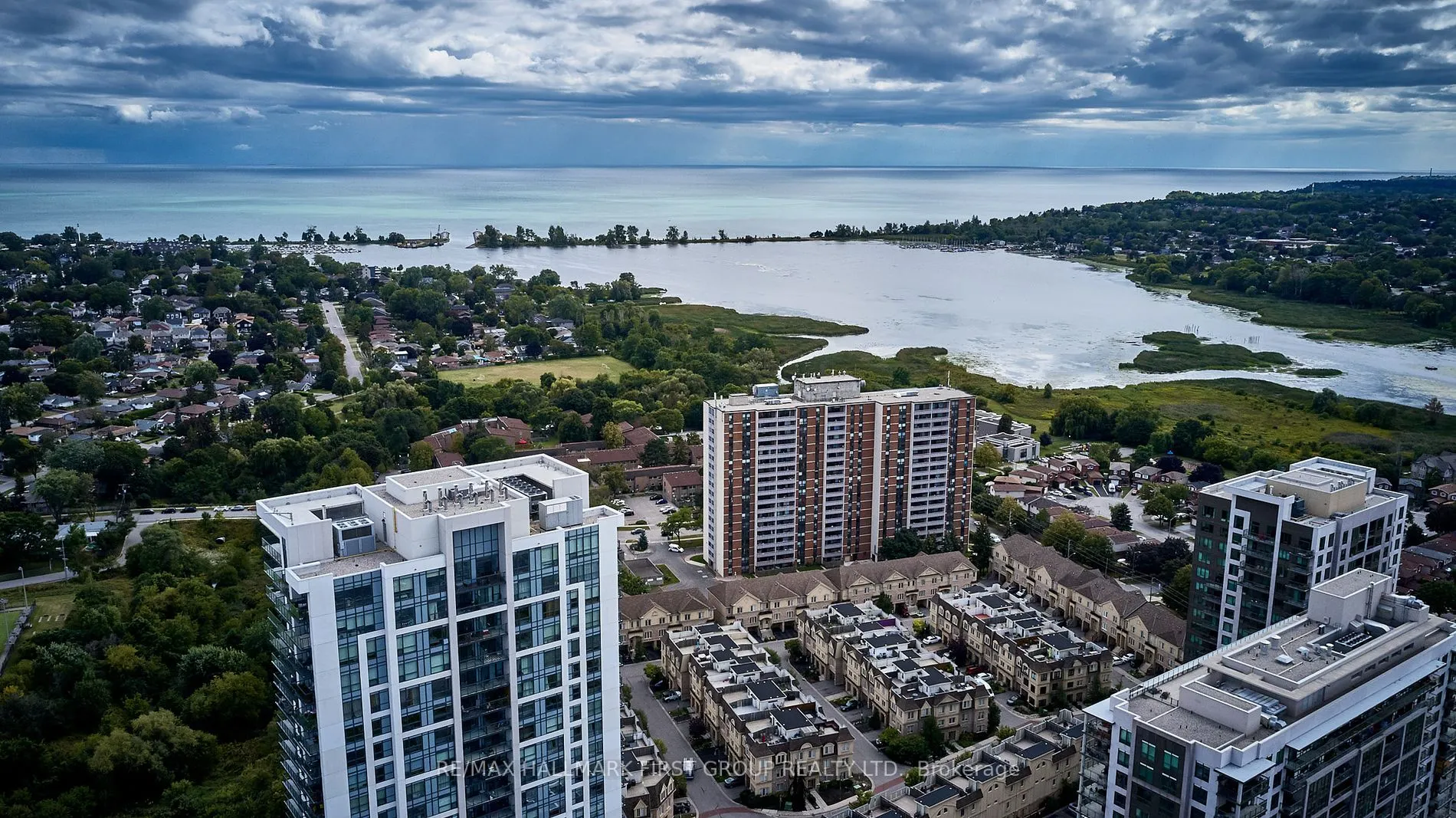 1255 Bayly St, #608