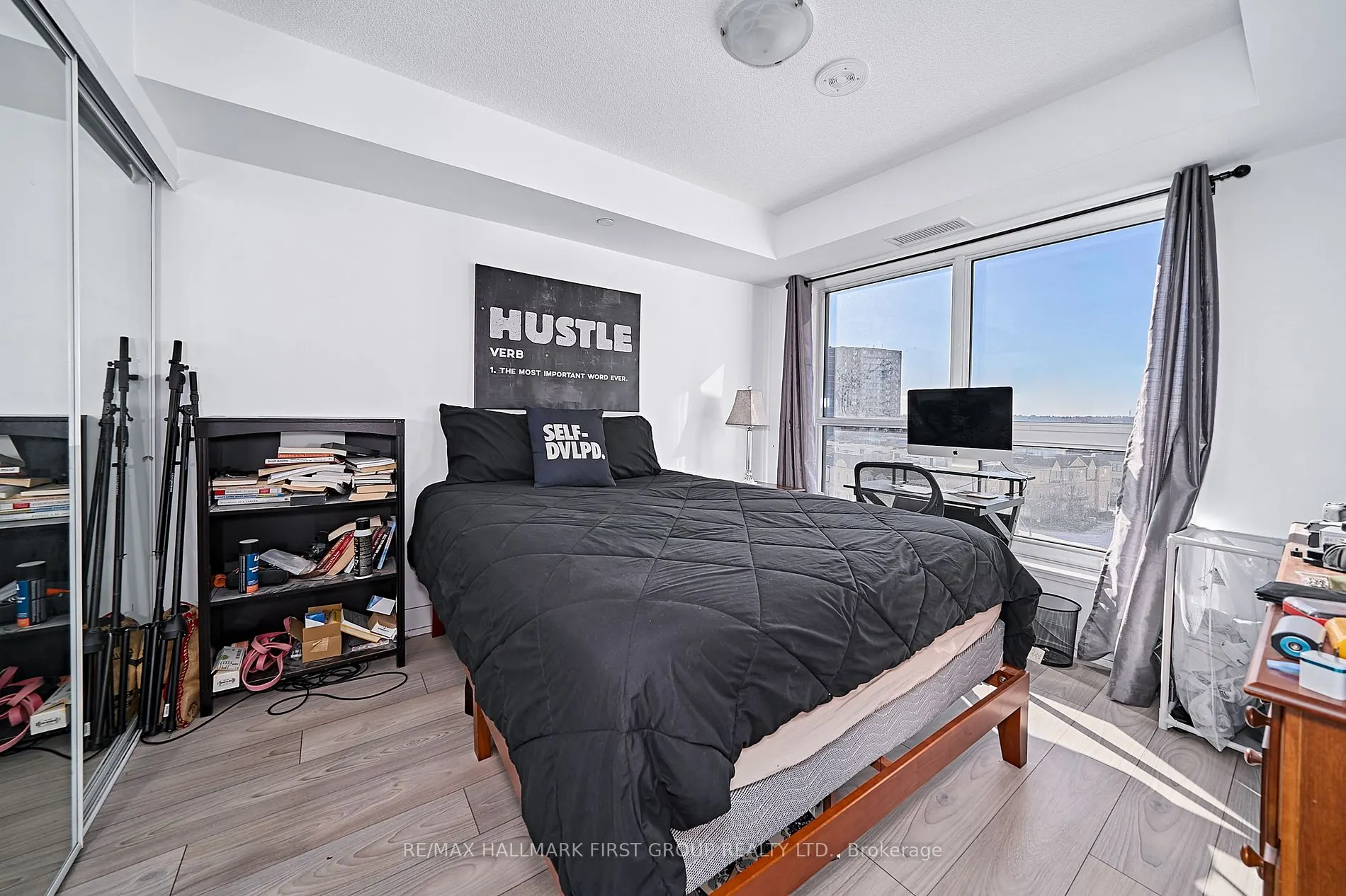 1255 Bayly St, #608