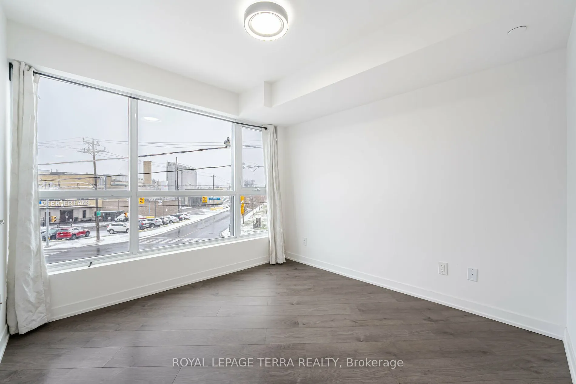 1401 O'connor Dr, #208