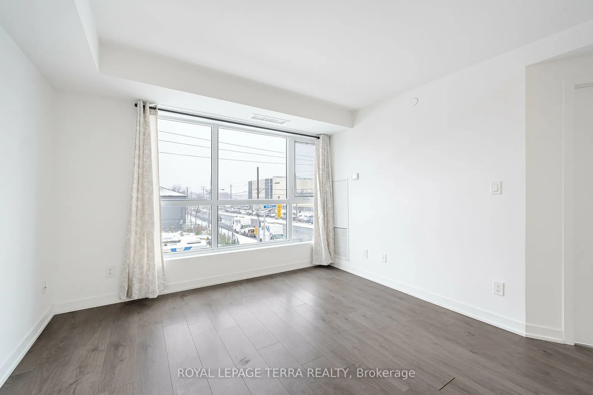 1401 O'connor Dr, #208