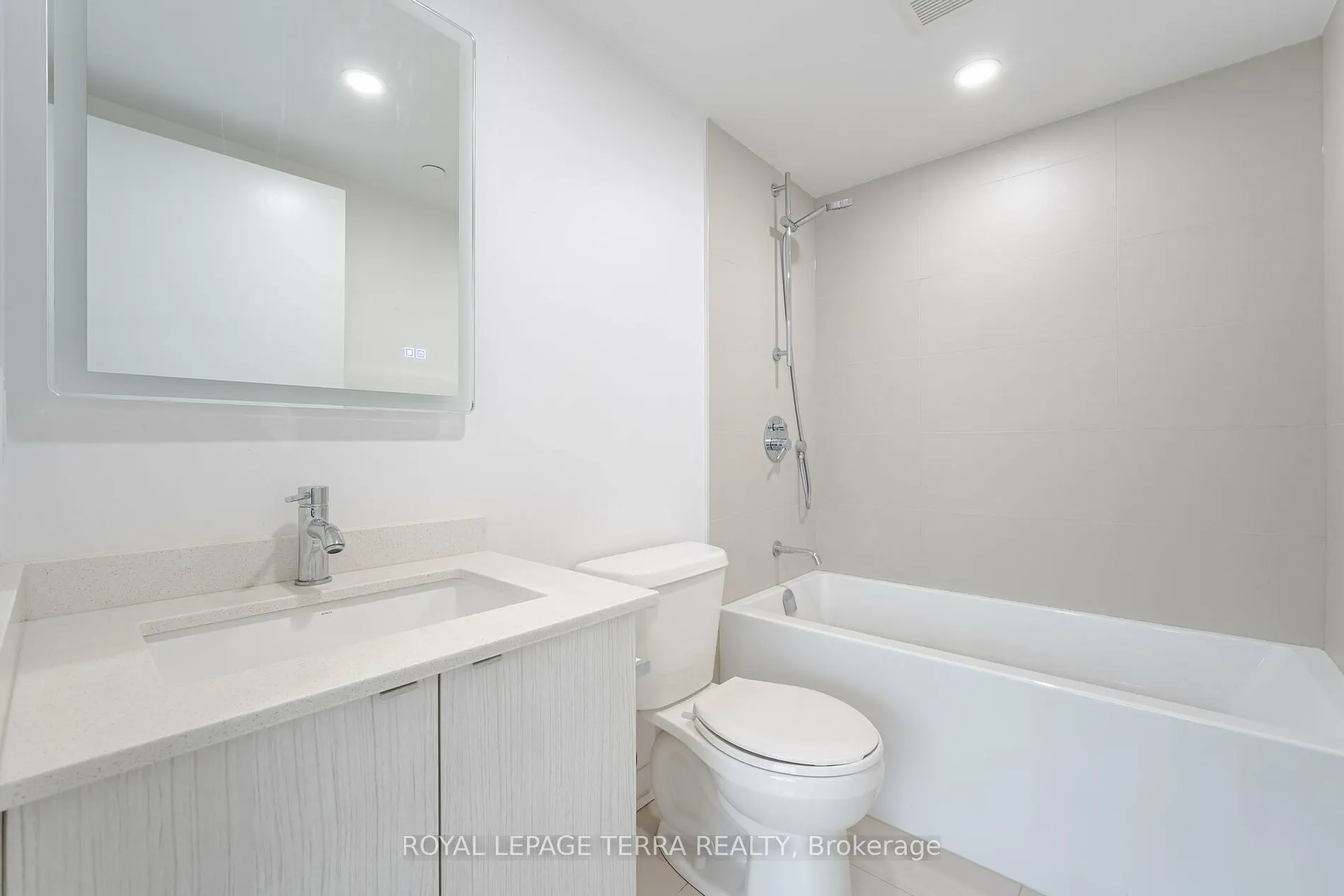 1401 O'connor Dr, #208