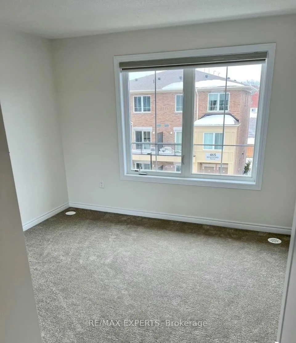 470 Beresford Path, #3