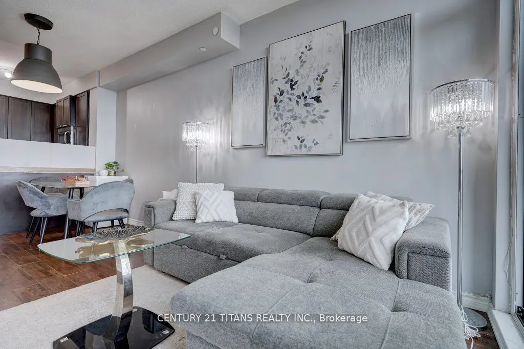 1328 Birchmount Rd, #709