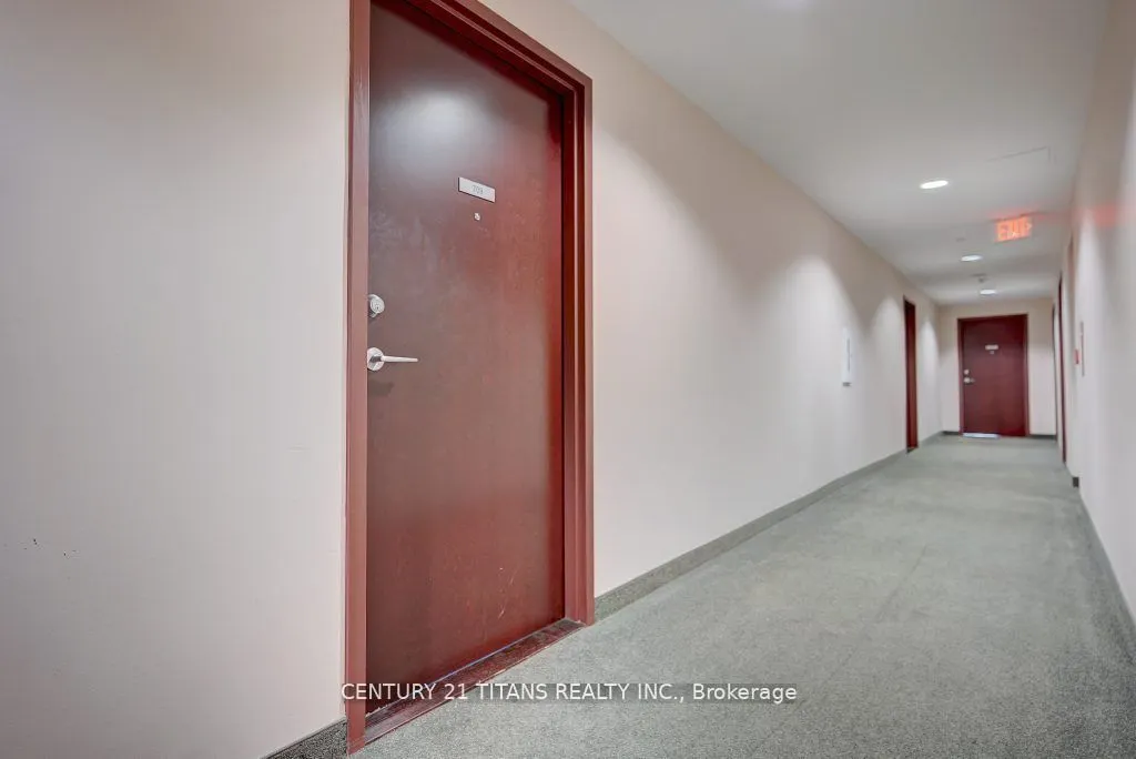 1328 Birchmount Rd, #709
