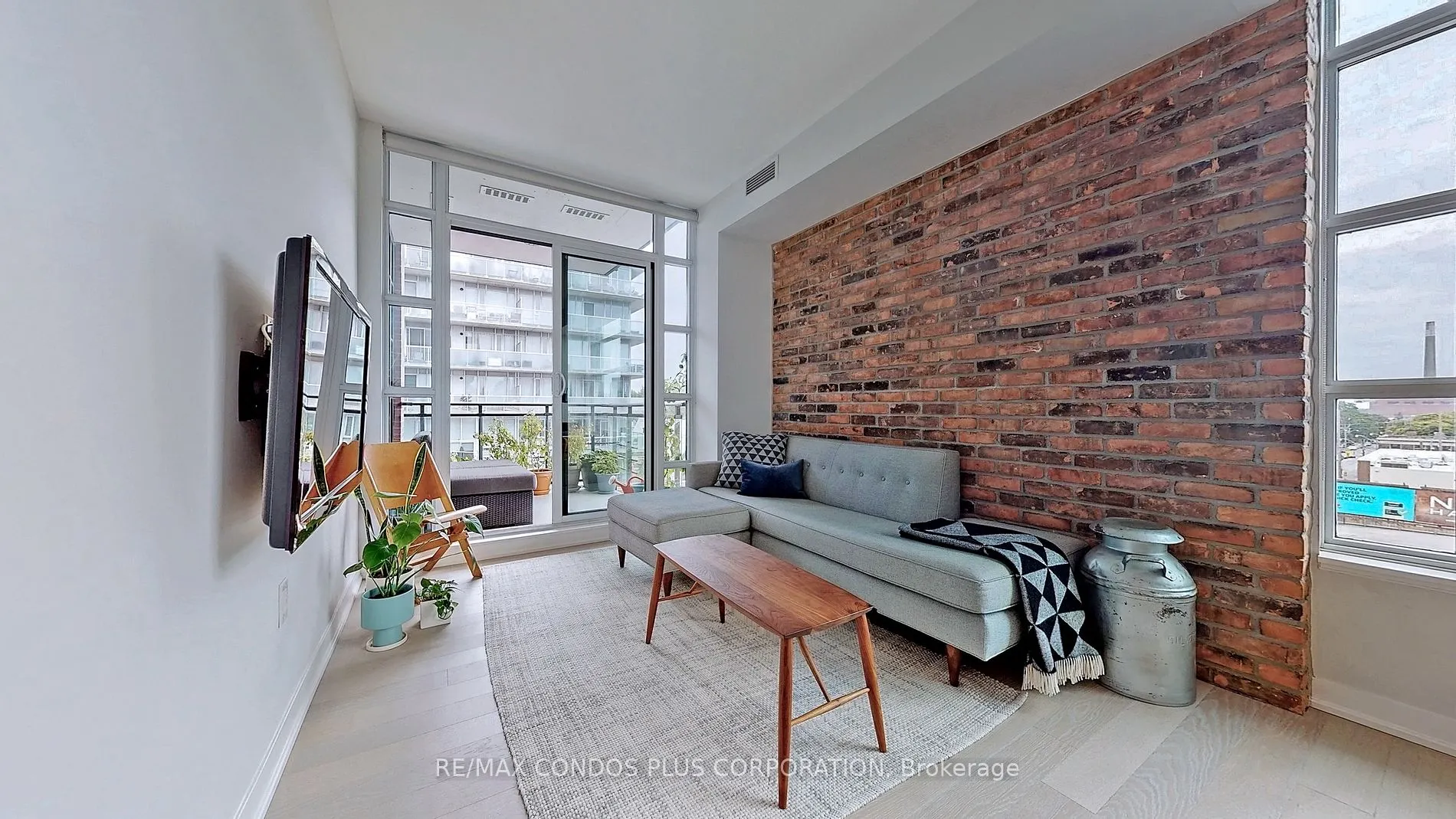 88 Colgate Ave, #518
