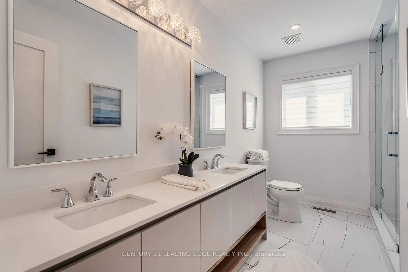 1371 Rougemount Dr
