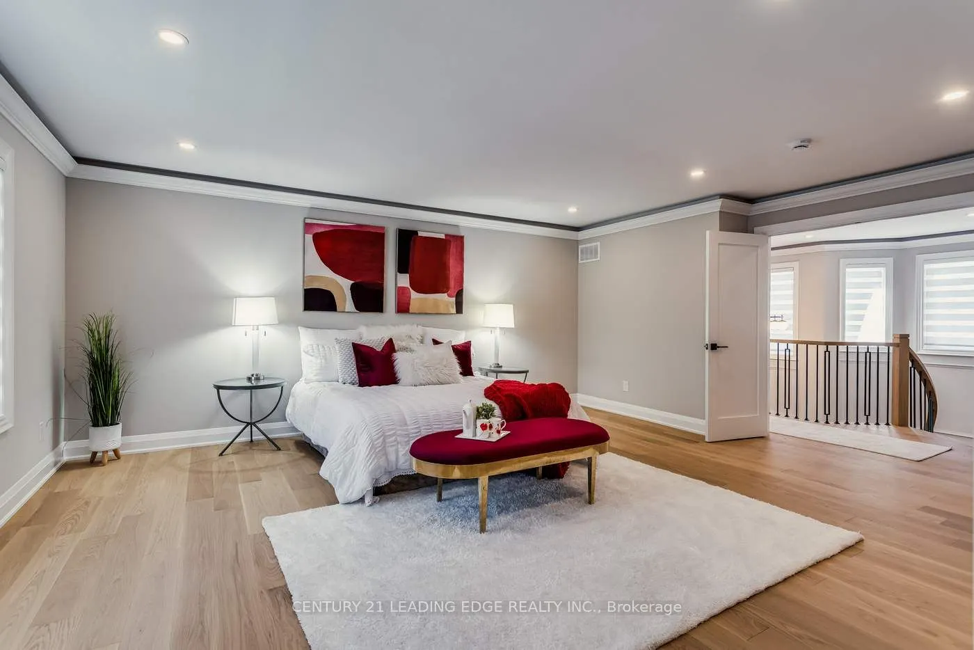 1371 Rougemount Dr