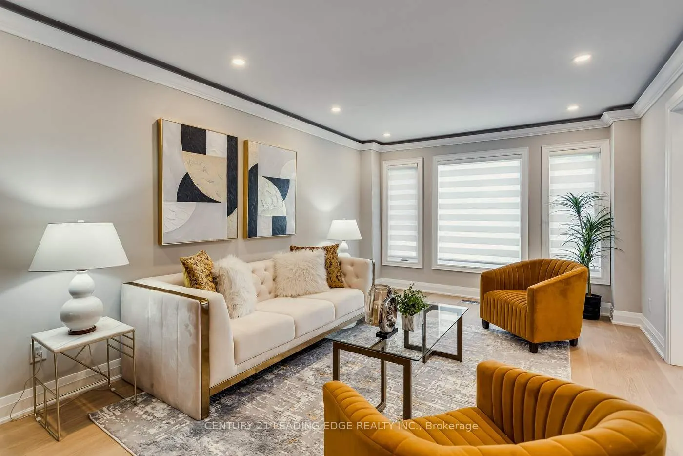 1371 Rougemount Dr