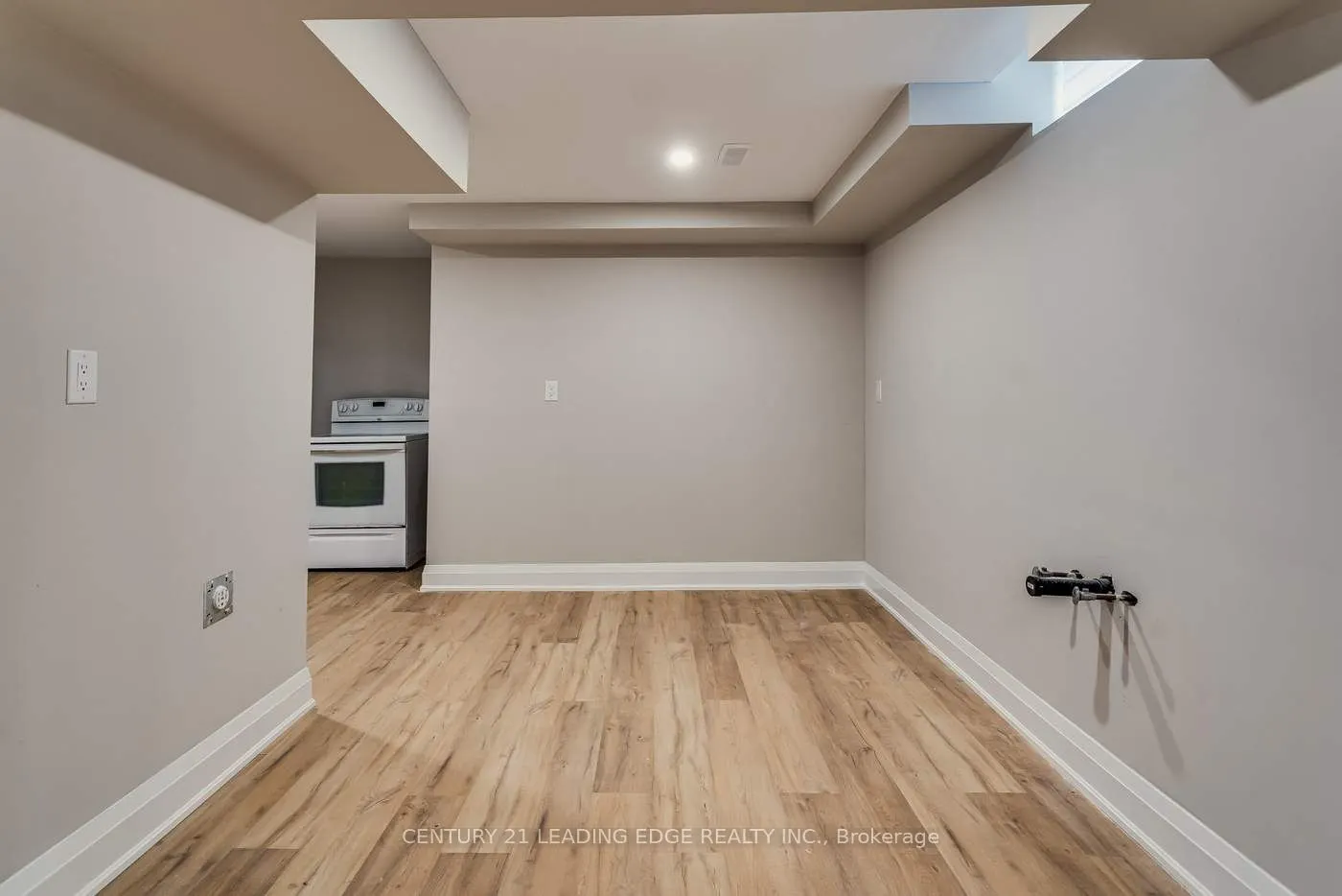 1371 Rougemount Dr