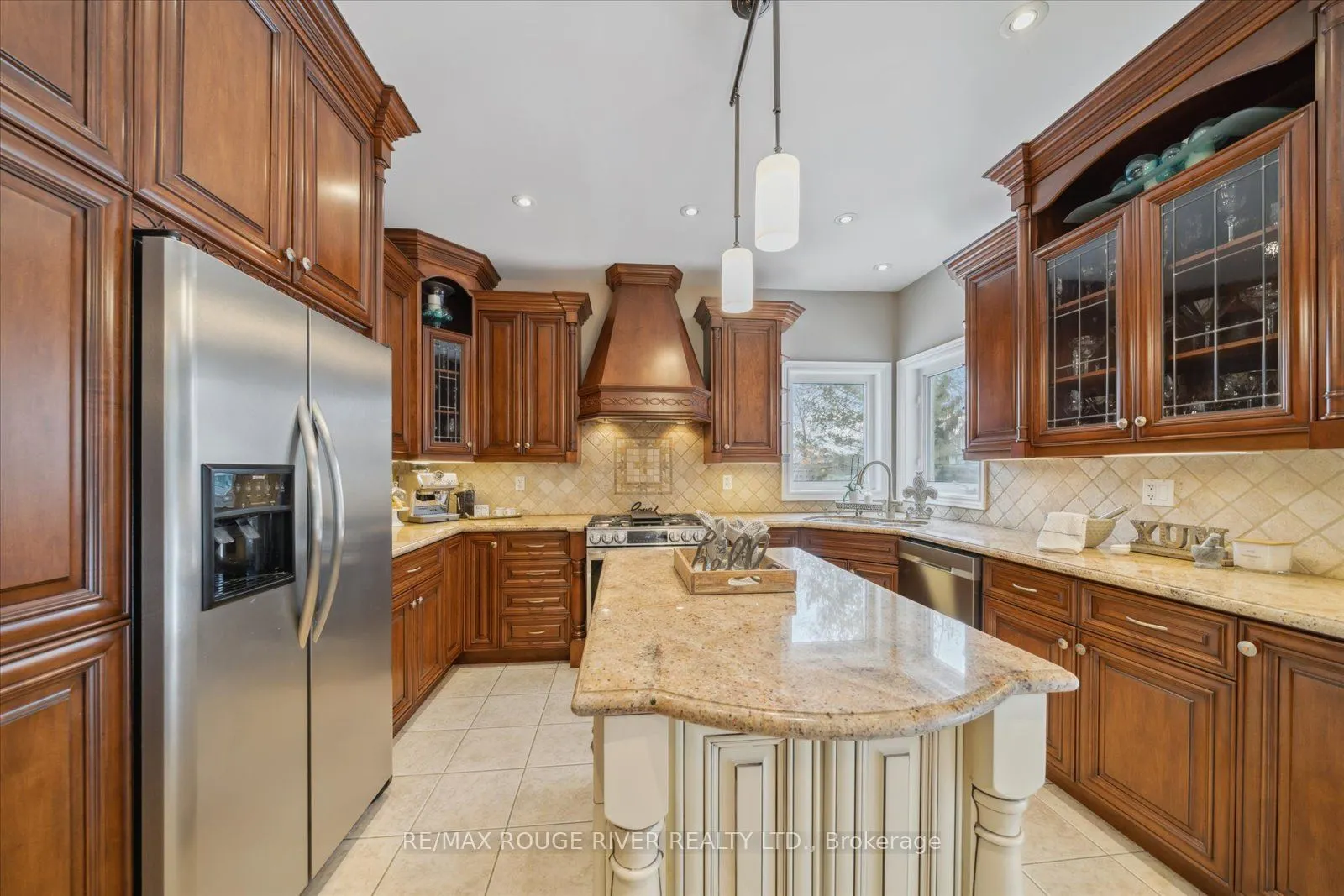 29 Neill Ave