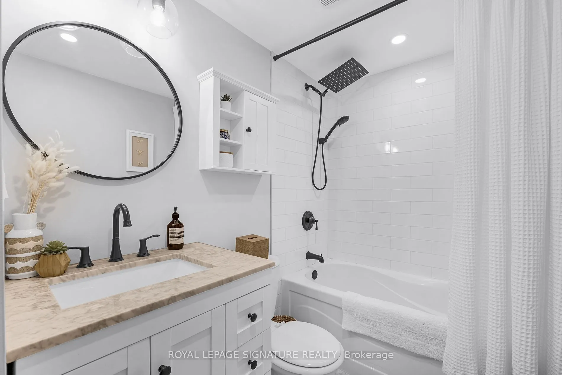 22 Frances Loring Lane, #1
