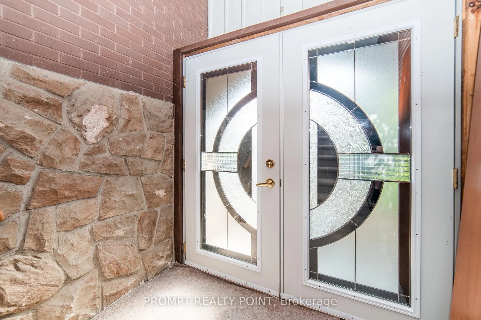 637 Breezy Drive