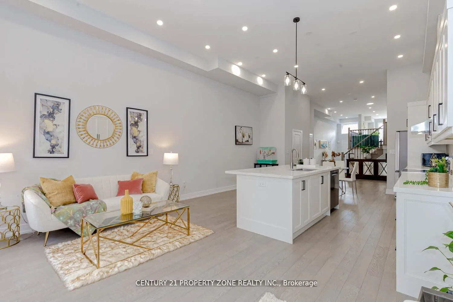 312 Anderson Ave
