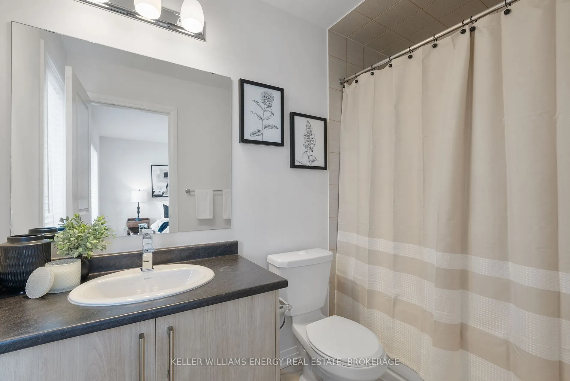 74 Ambereen Pl