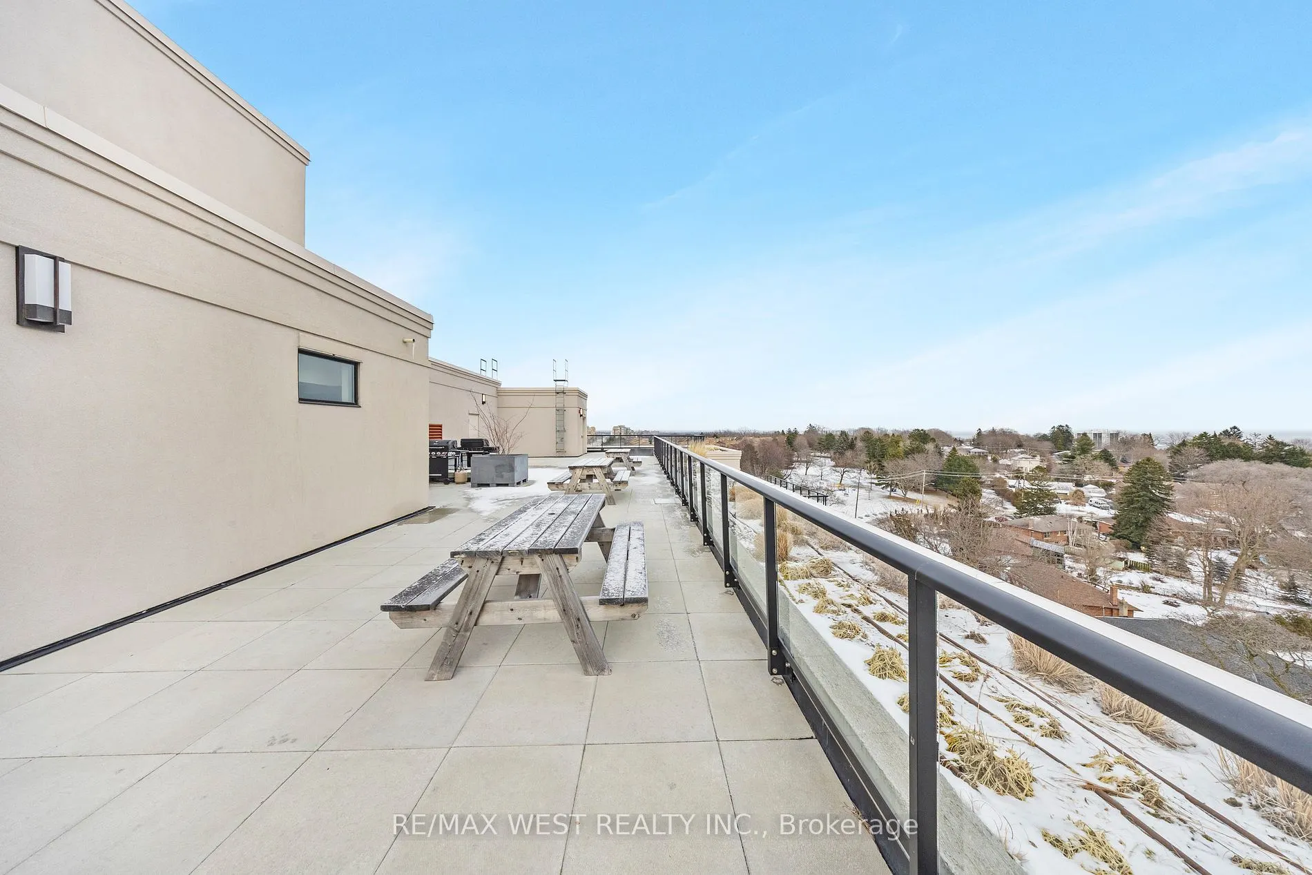 3655 Kingston Road, #901