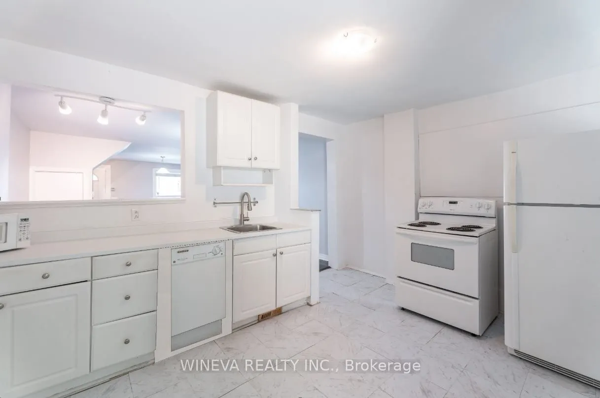 106 Willow Ave
