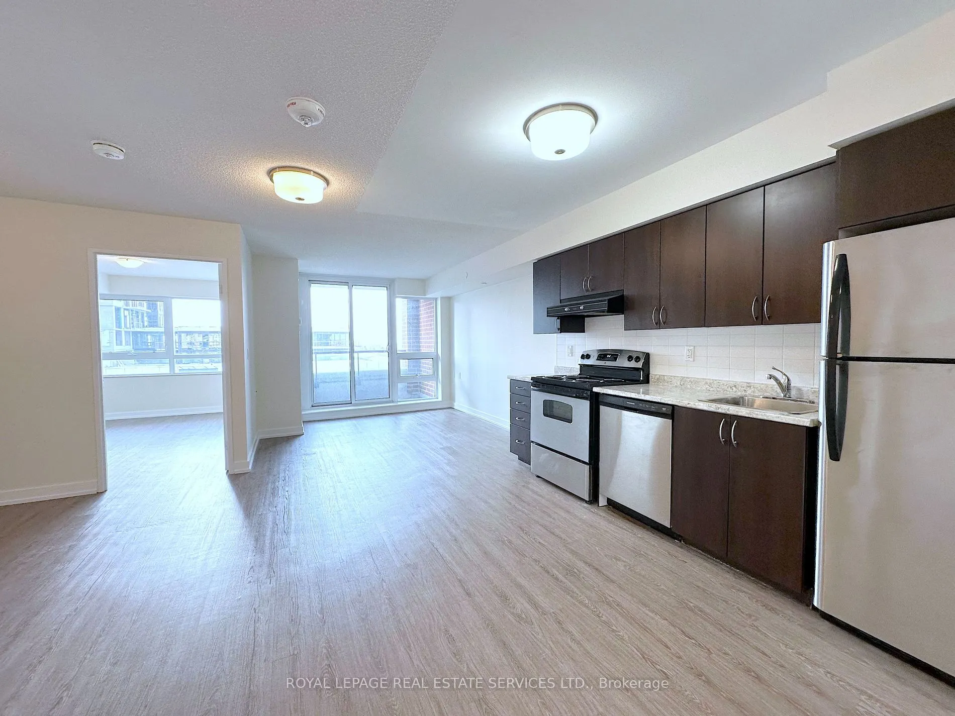 420 Harwood Ave, #709