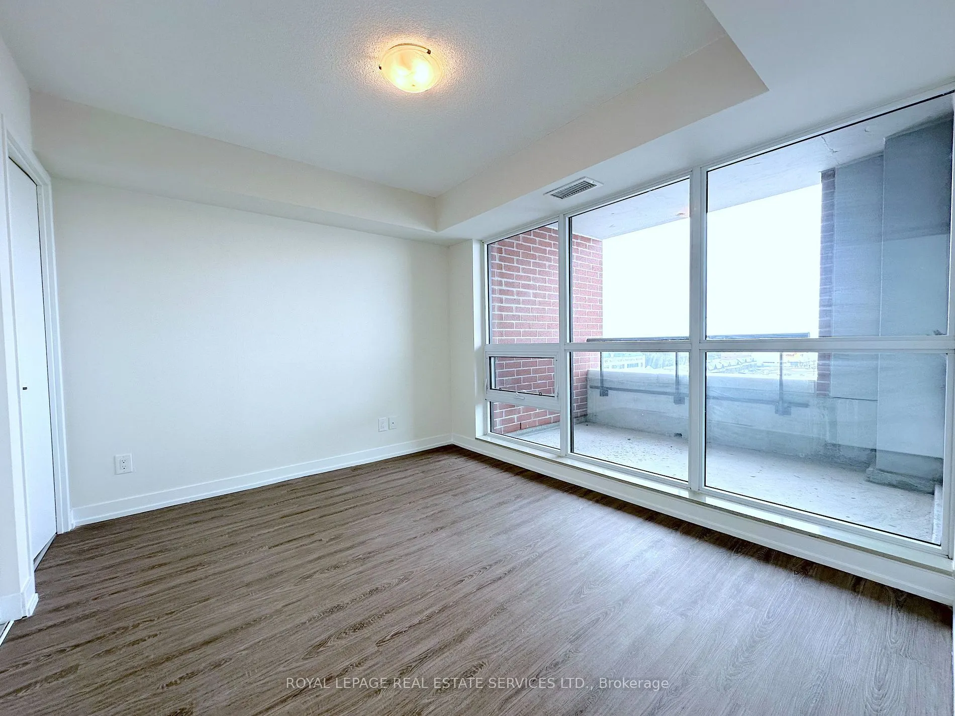 73 Bayly St, #903
