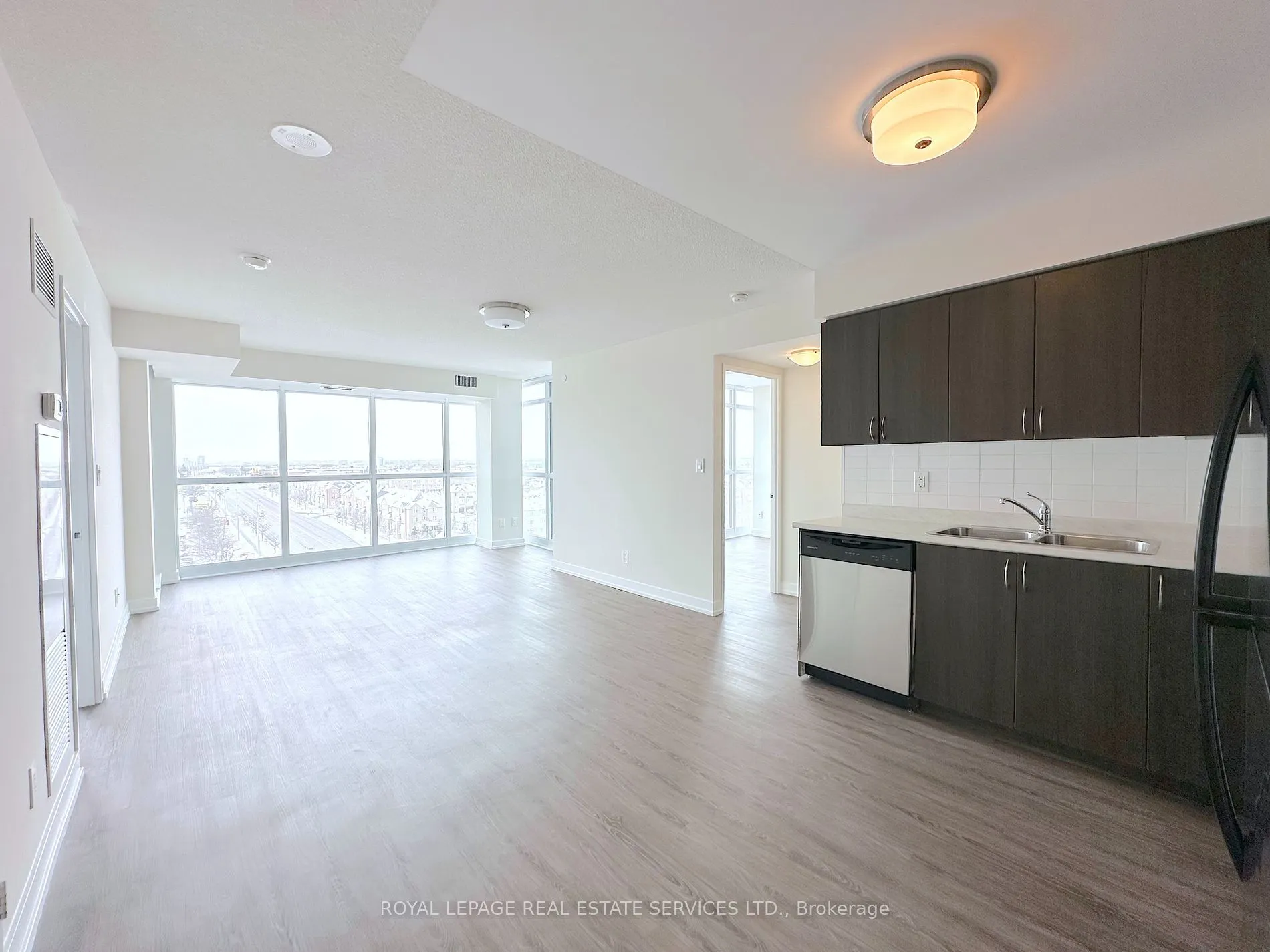 73 Bayly St, #903