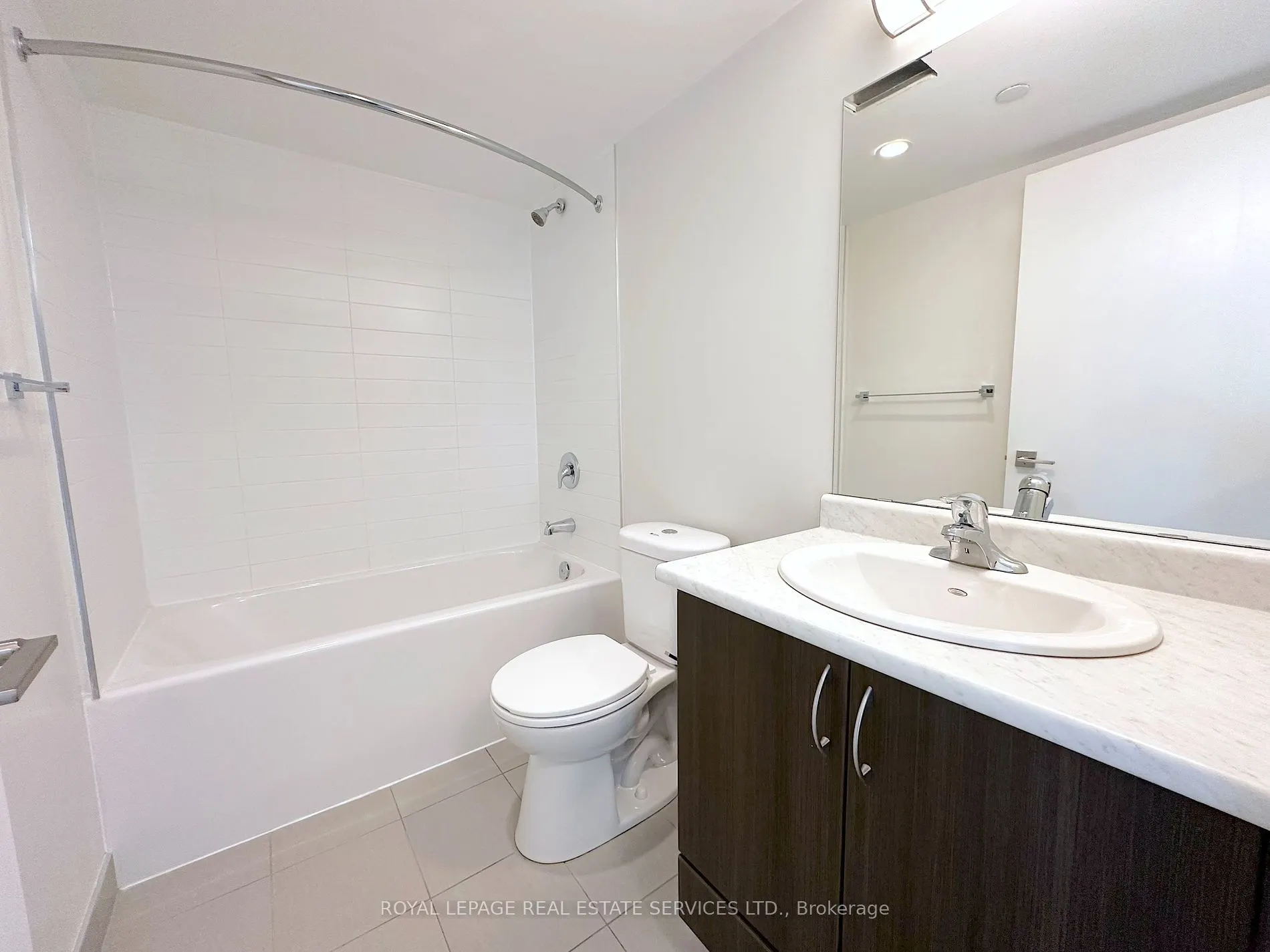 73 Bayly St, #903