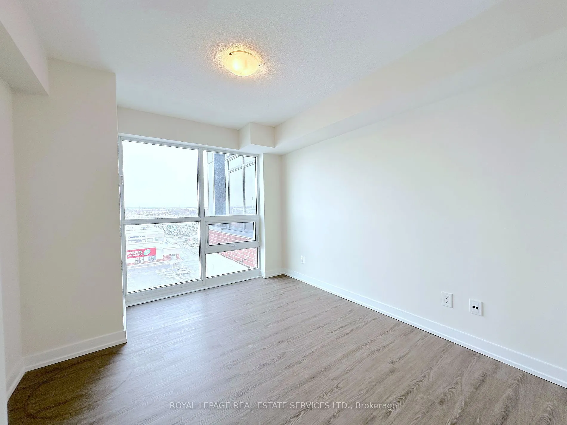 73 Bayly St, #903