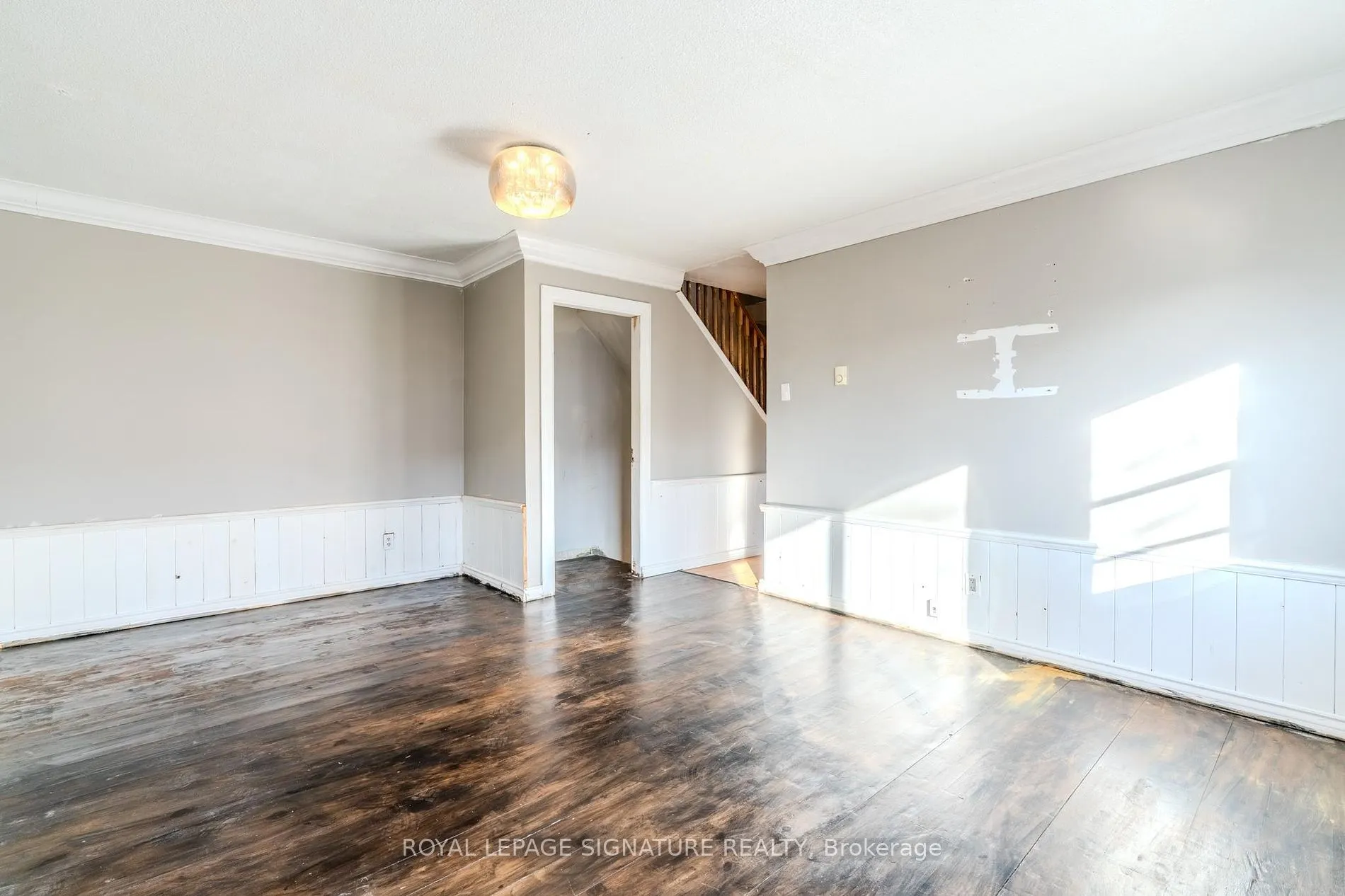 1010 Glen St, #147