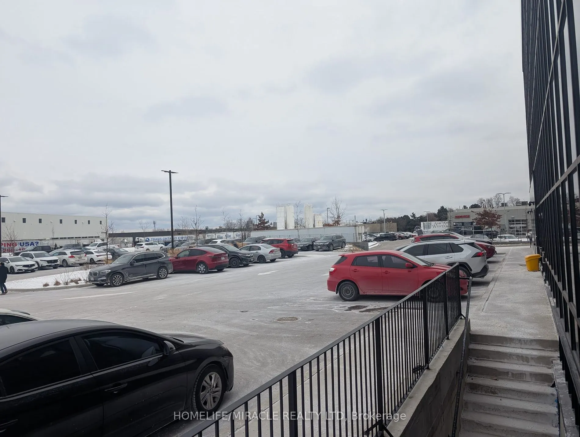 2225 Markham Road, #405
