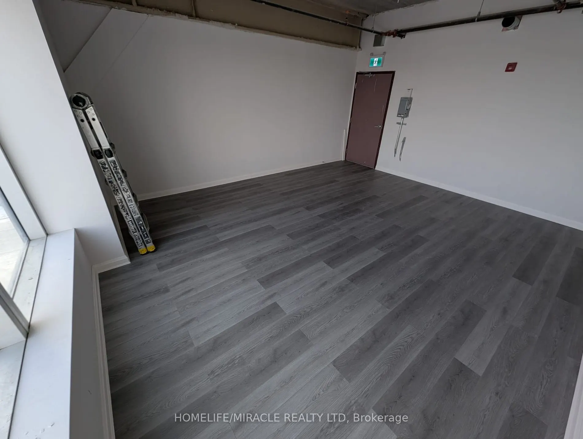 2225 Markham Road, #405