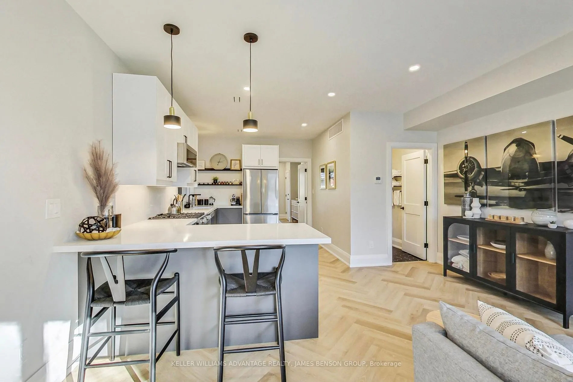 32 Galt Ave, #Unit 2