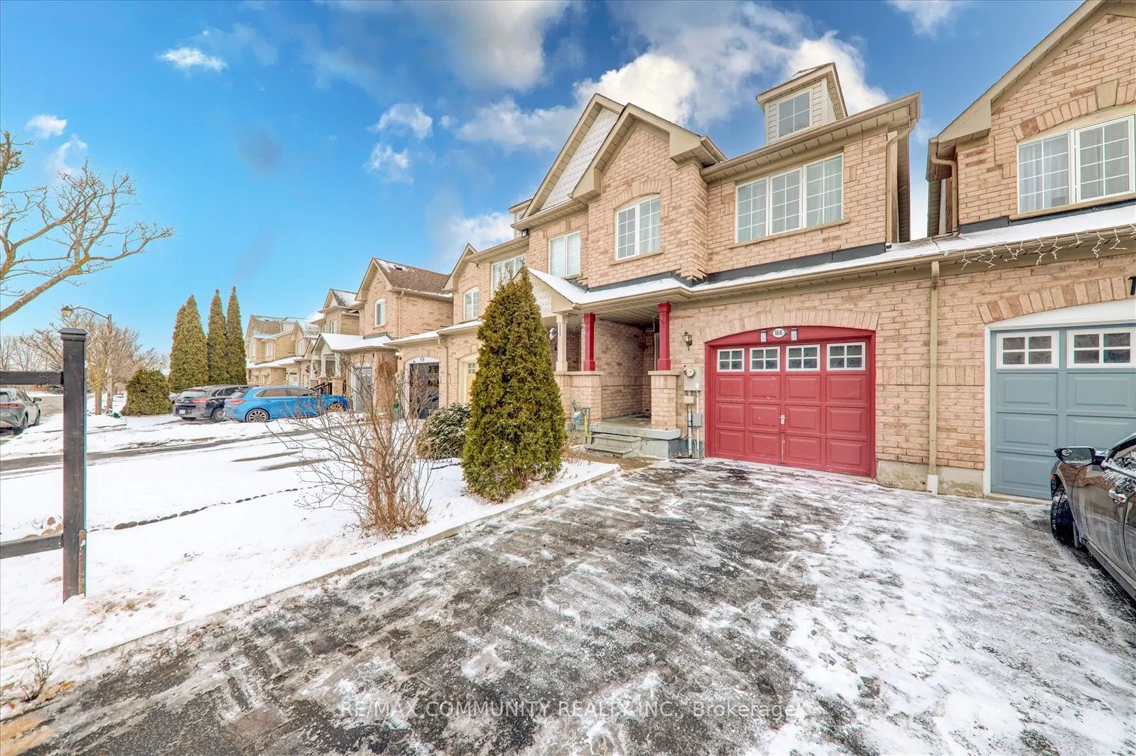 166 Bean Cres