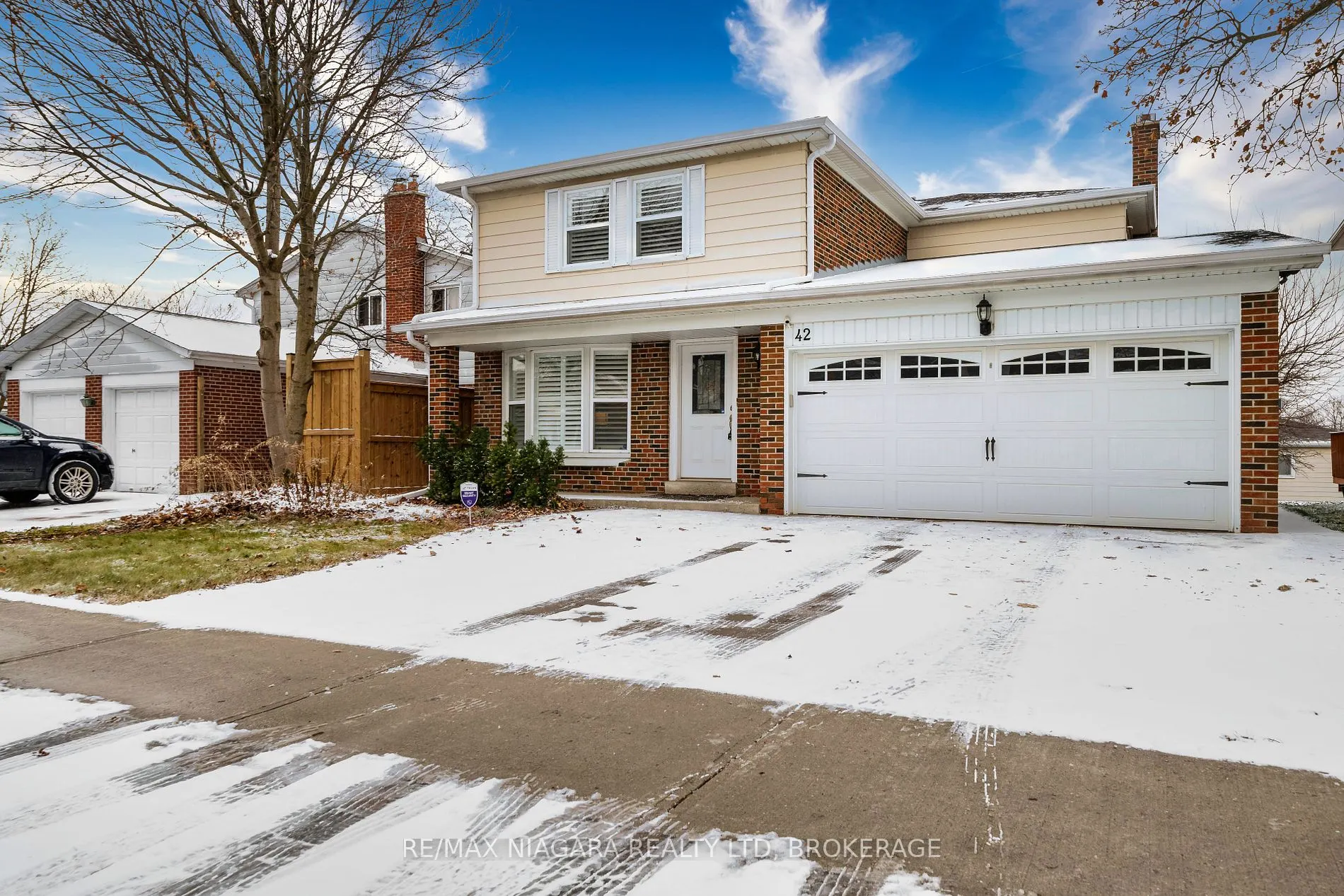 42 Kenhatch Blvd