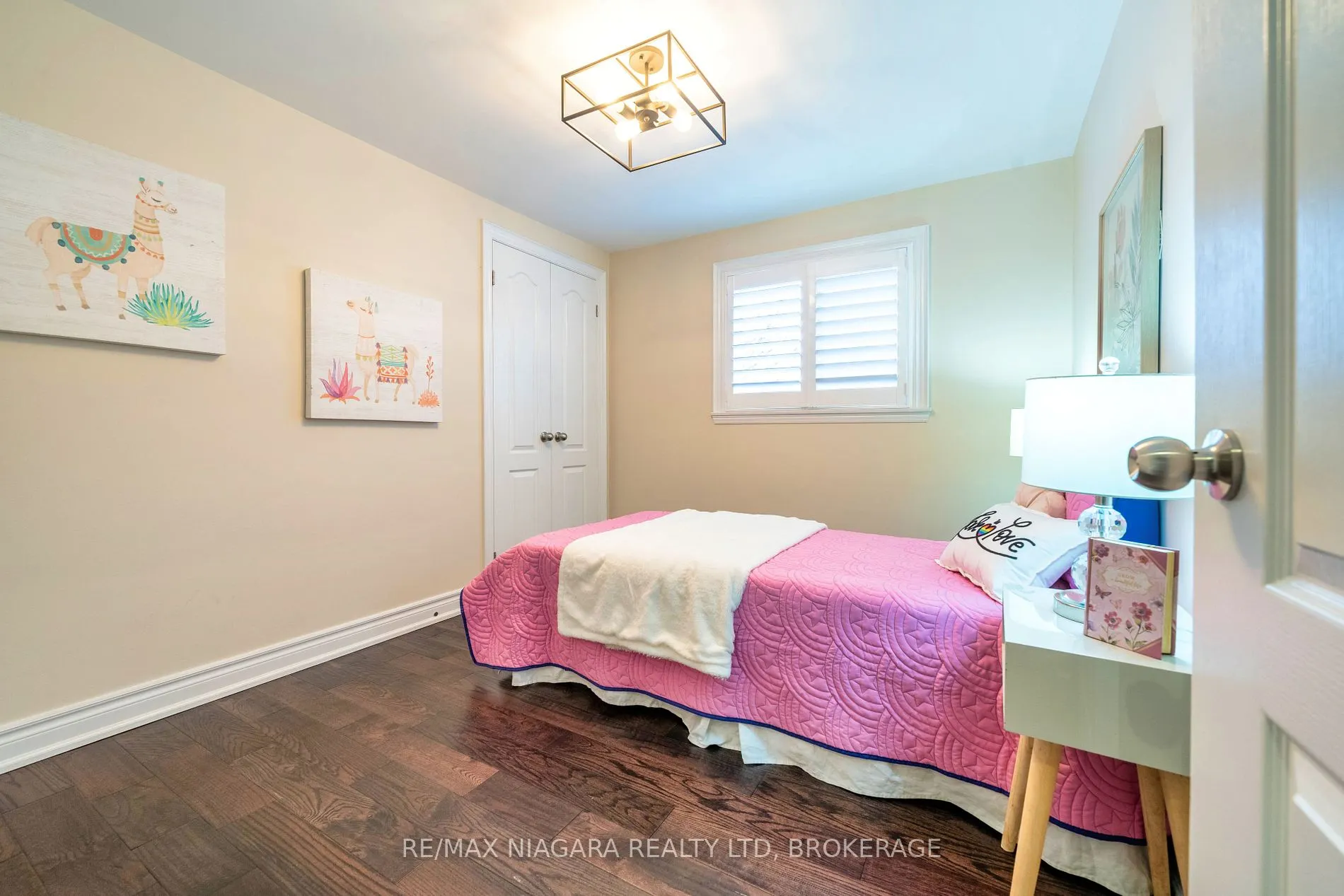 42 Kenhatch Blvd