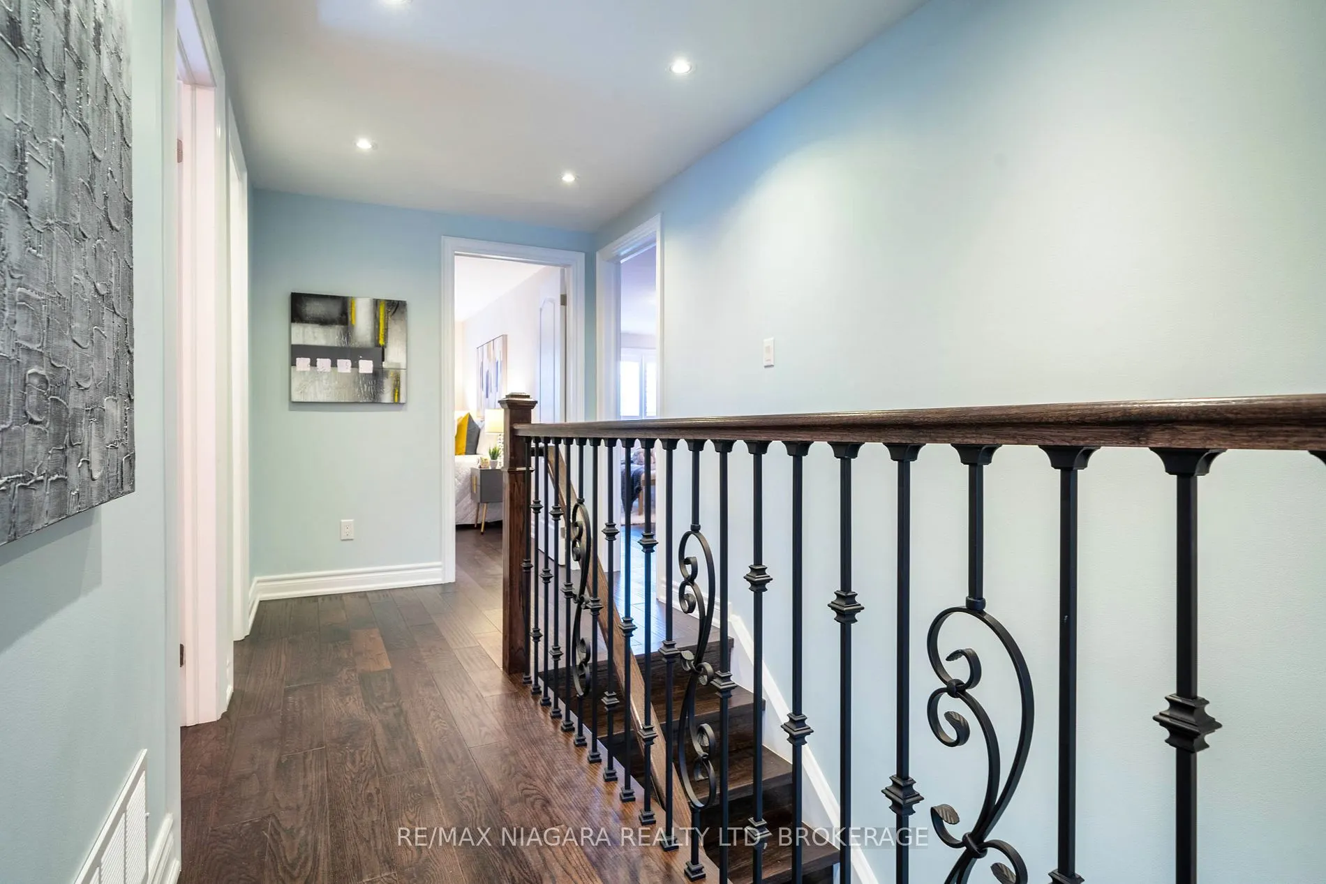 42 Kenhatch Blvd