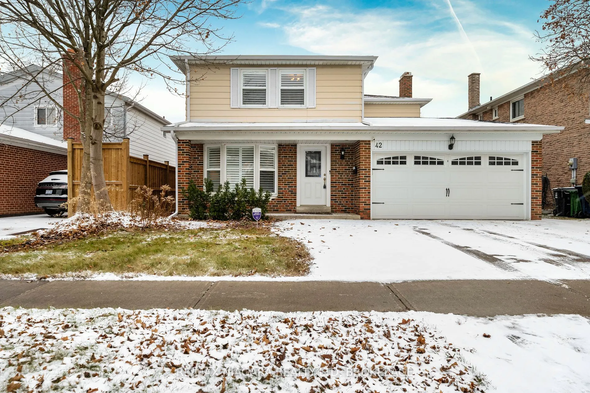 42 Kenhatch Blvd
