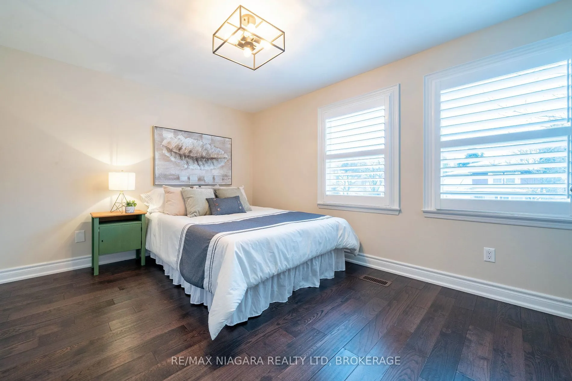 42 Kenhatch Blvd