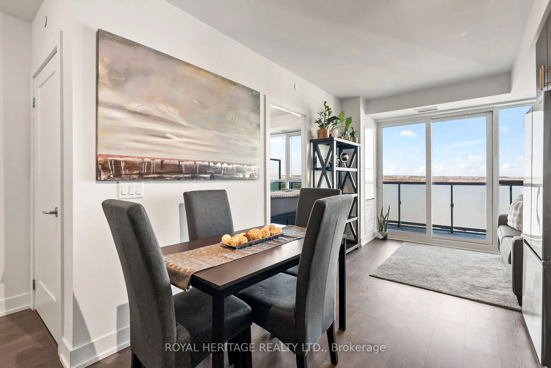 2550 Simcoe St N, #2509
