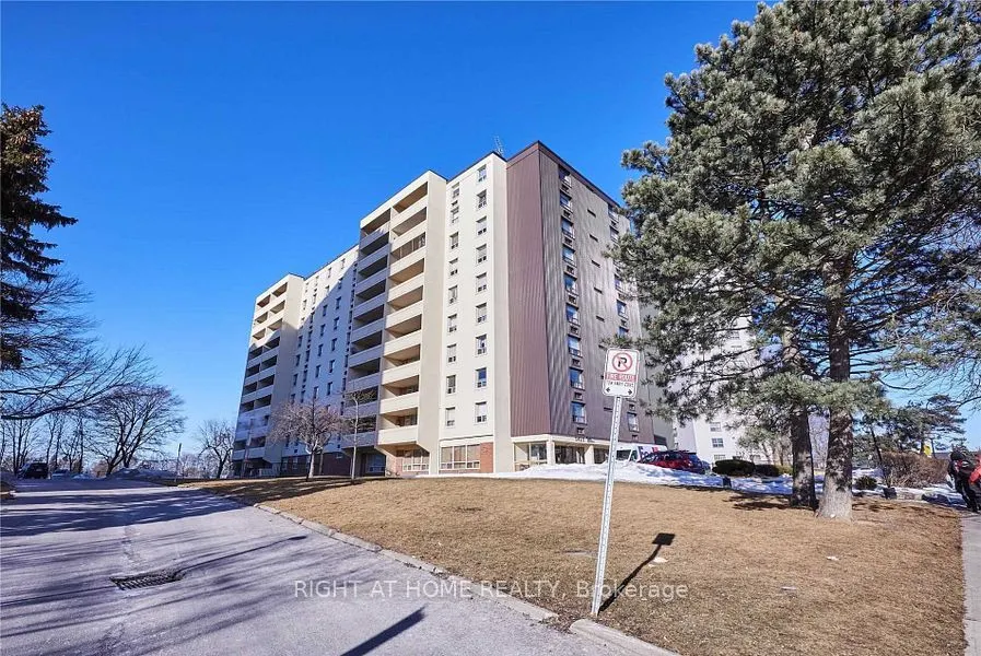3420 Eglinton Ave E, #506