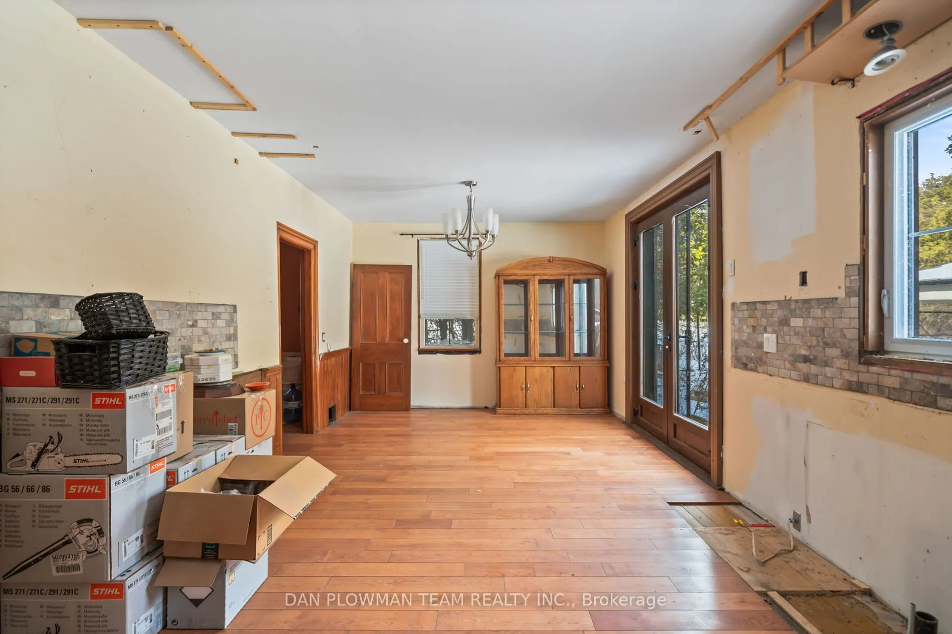 4605 Hancock Rd